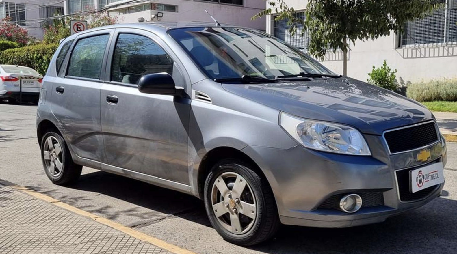 Autos por 5 millones: chevrolet aveo 2014