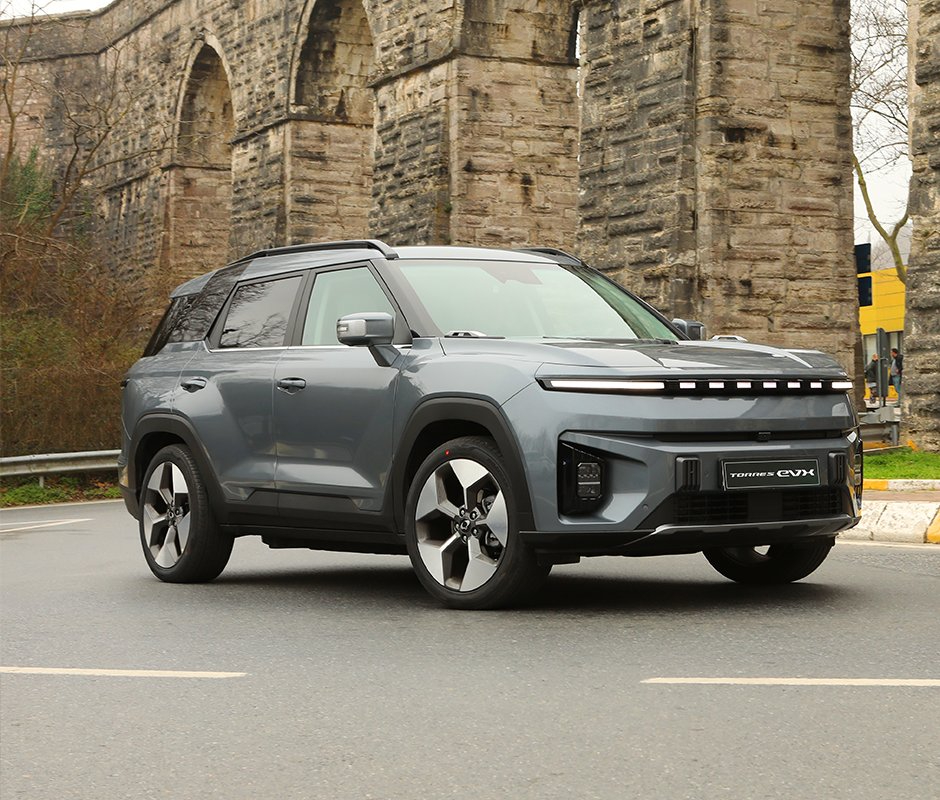 Ssangyong Torres EVX