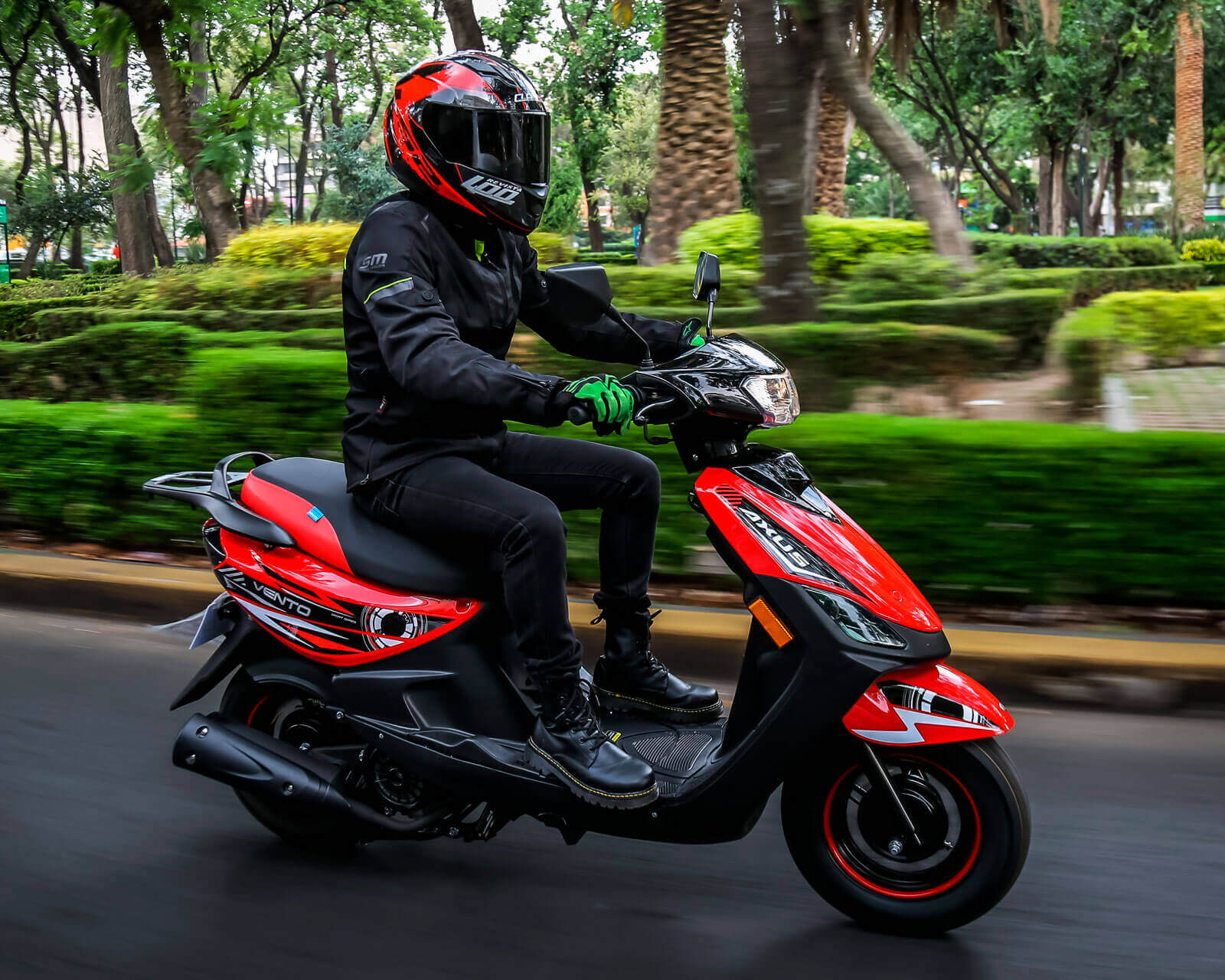 motos más baratas axus 150