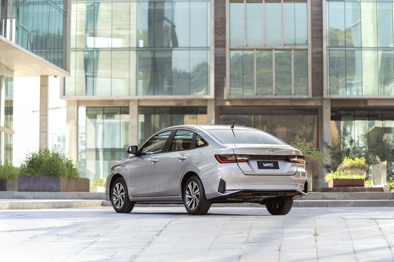 Toyota Yaris 2024