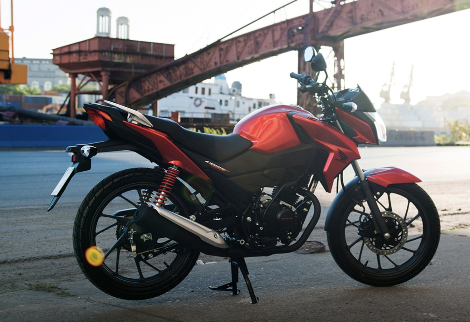 Las motos más vendidas en Chile en 2023: Honda CB 125F Twister