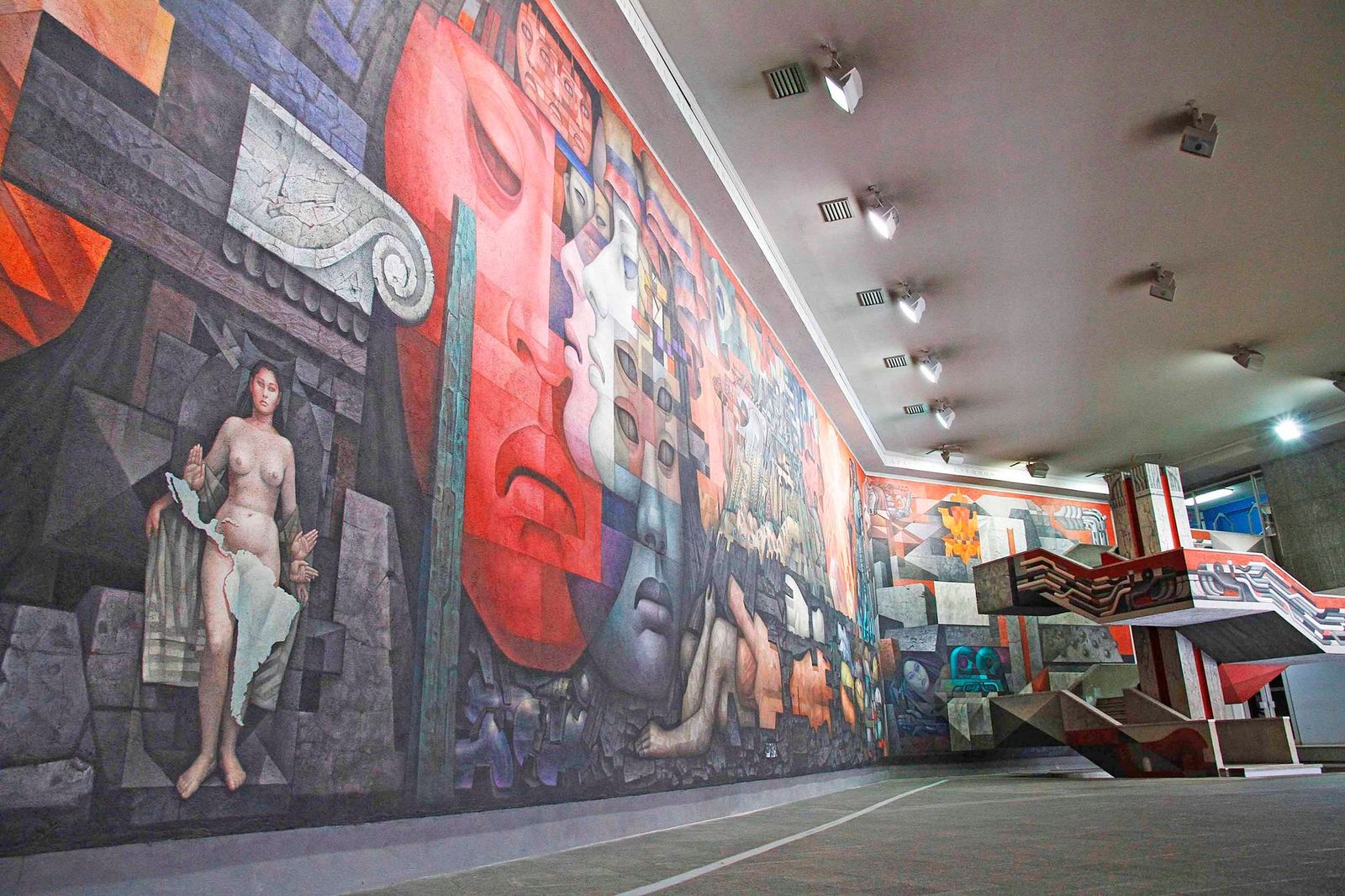 Lugares turísticos en Concepción y alrededores: Pinacoteca