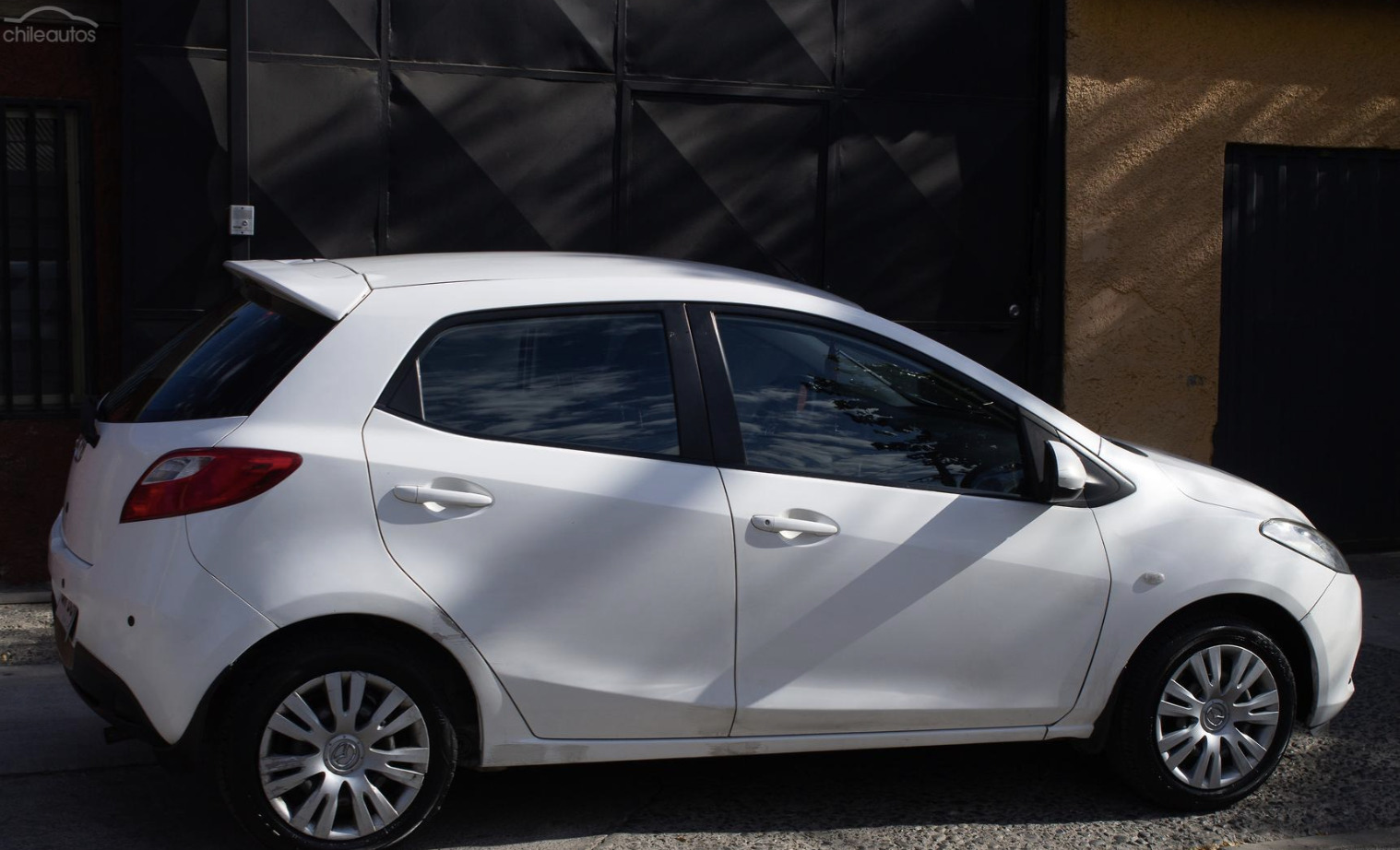 Autos por 5 millones: mazda 2 2011
