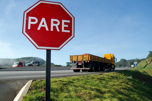 signo pare corte de luz