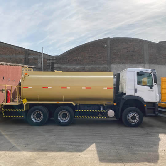 Volkswagen Constellation Aljibe