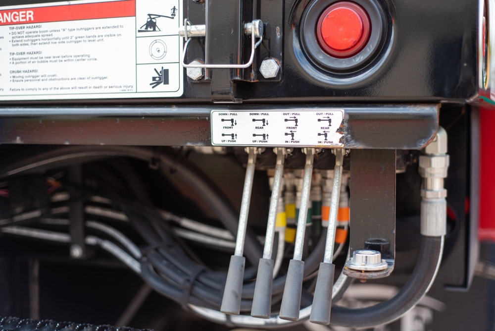 camion pluma sistema de mando